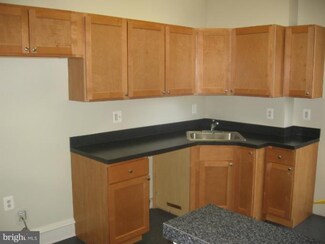 2024 Mcculloh St, Baltimore, MD 21217