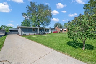 13665 Ida Ave, Warren, MI 48089