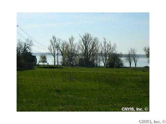 7218 Pine Woods Rd, Three Mile Bay, NY 13693