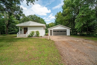 20454 70th Ave, Chippewa Falls, WI 54729