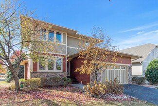 1276 Lakemoor Dr, Woodbury, MN 55129