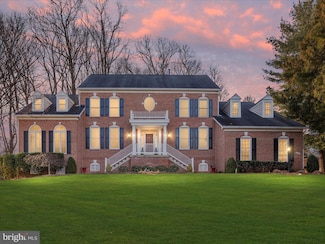 9703 Brookstone Ln, Vienna, VA 22182