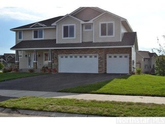 3999 3999 Scheuneman-Road-, Gem Lake, MN 55110