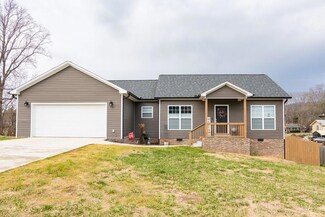 218 Phillips St, Cookeville, TN 38506