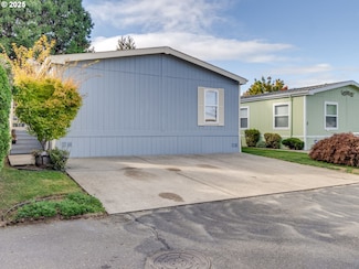 18345 NE Glisan St Unit 2, Portland, OR 97230