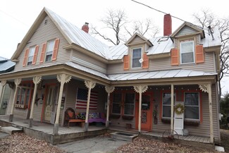 72 Milburn St, Skowhegan, ME 04976