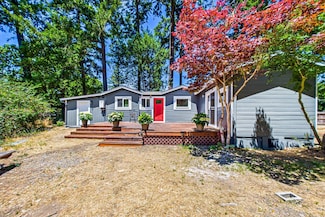 69 Fir Loop Ct, Carlotta, CA 95528