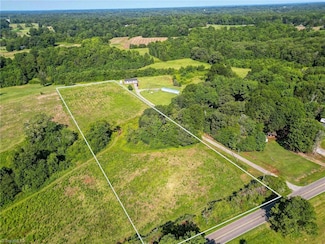 1030 Bud Sink Rd, Lexington, NC 27295