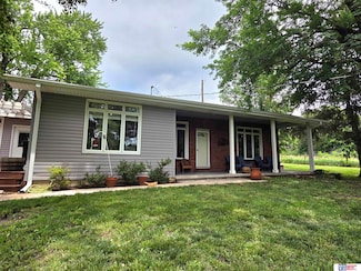 3846 E Locust Ln, Holmesville, NE 68310