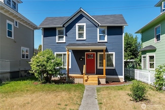 916 S Sheridan Ave, Tacoma, WA 98405