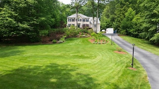 109 Mcgilpin Rd, Sturbridge, MA 01566