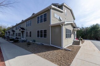 20 Steeple Chase Rd Unit 20, Hampstead, NH 03841