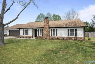 2305 Buckingham Dr SW, Huntsville, AL 35803
