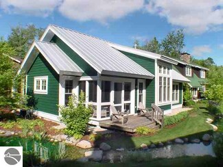 12478 Wintergreen Dr Unit 308B, Thompsonville, MI 49683