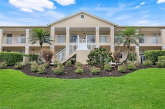 774 Wiggins Lake Dr Unit 203, Naples, FL 34110