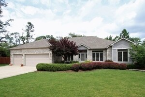 805 Grove Ave, West Chicago, IL 60185