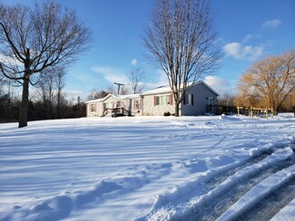 75638 48th Ave, Covert, MI 49043
