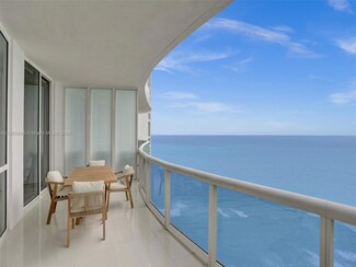 15901 Collins Ave Unit 2807, Sunny Isles Beach, FL 33160