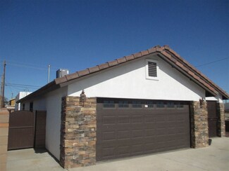 1127 S 2 Ave, Yuma, AZ 85364