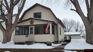 1006 N Minnesota St, New Ulm, MN 56073