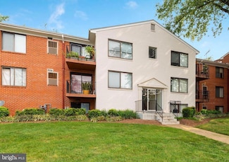 125H Clubhouse Dr SW Unit 4, Leesburg, VA 20175