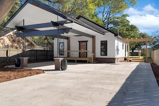 402 N San Francisco Ave, Caraway, AR 72419