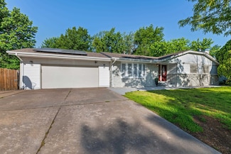 1505 N Mesa St, Wichita, KS 67212