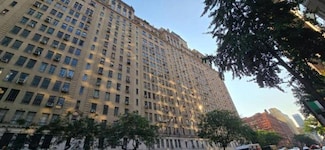 350 W 57th St Unit 6H, New York, NY 10019
