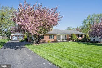 2108 Woodview Rd, Finksburg, MD 21048