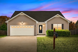 3819 Maliki Dr, Clarksville, TN 37042