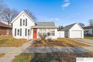 440 State St, Lyons, NE 68038