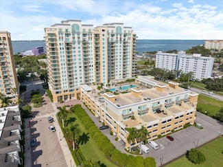 800 N Tamiami Trail Unit 806, Sarasota, FL 34236