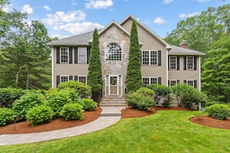 11 Surrey Ln, Salem, NH 03079