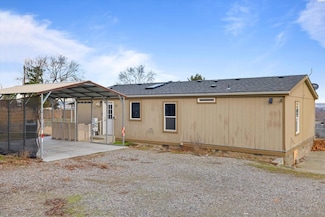 77 Harbor Blvd, Burbank, WA 99323