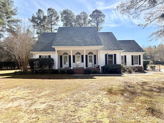141 Live Oak Ln, Barnwell, SC 29812