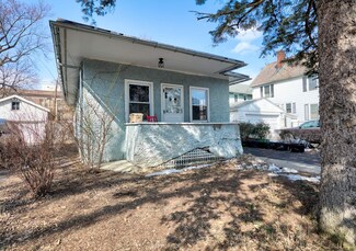 1 McDonald Rd, Albany, NY 12209
