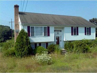 93 E Street Extension, Milford, MA 01757