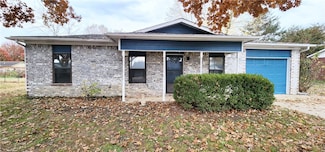 1275 Maple Ln, Elkins, AR 72727