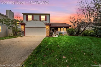 8185 S Huron River Dr, Ypsilanti, MI 48197