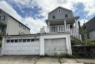 225 Taft St, Hanover Township, PA 18706