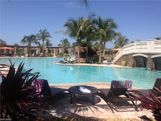 9719 Acqua Ct Unit 238, Naples, FL 34113