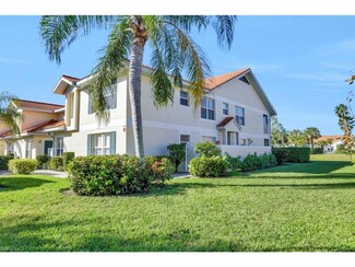5100 Cedar Springs Dr Unit 204, Naples, FL 34110