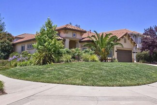 1903 Chelsea Ct, Salinas, CA 93906