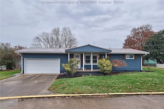 120 Poca Cir, Poca, WV 25159