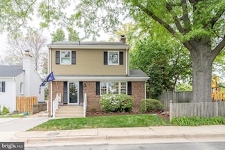 403 Thomas St, Alexandria, VA 22302