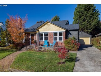 3535 SE Insley St, Portland, OR 97202