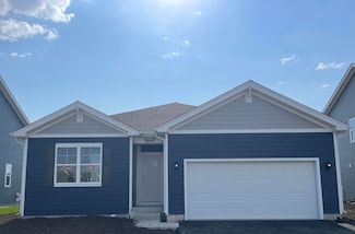 7847 W 105th Ave, Crown Point, IN 46307