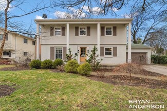 1445 Rosalind Rd SE, Grand Rapids, MI 49506