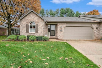 1402 Hampton Cir, Goshen, IN 46526