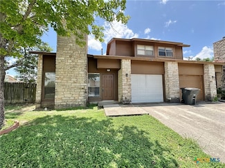 1302 Royal Crest Dr, Killeen, TX 76549